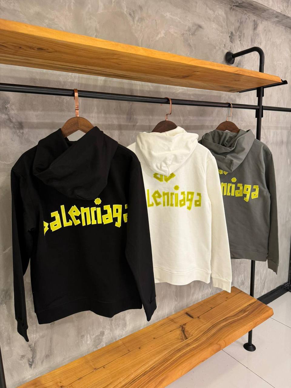 BALENCIAGA HOODIE ZWART