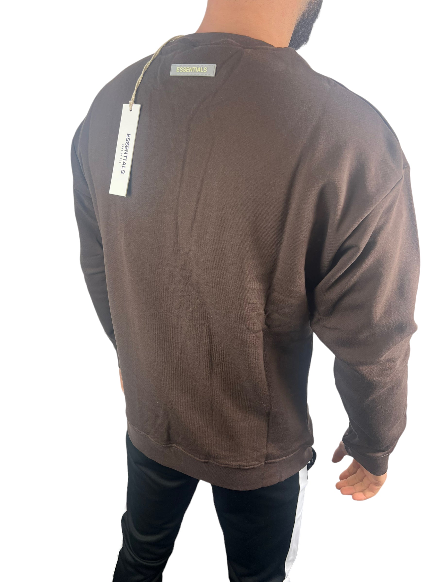 Essentials Bruin Sweater Oversize